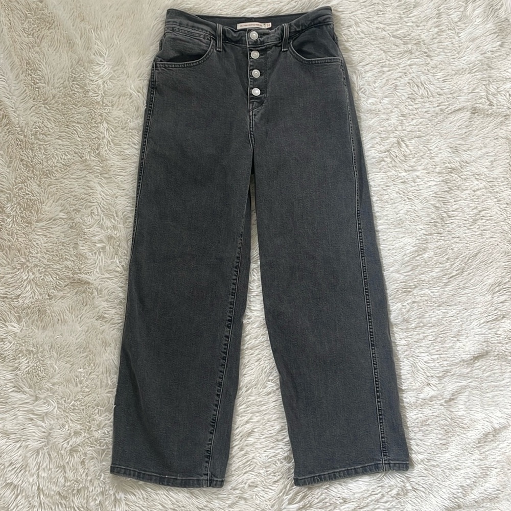 Levi's Mile High Wide Leg Cropped Jeans Gray size 26